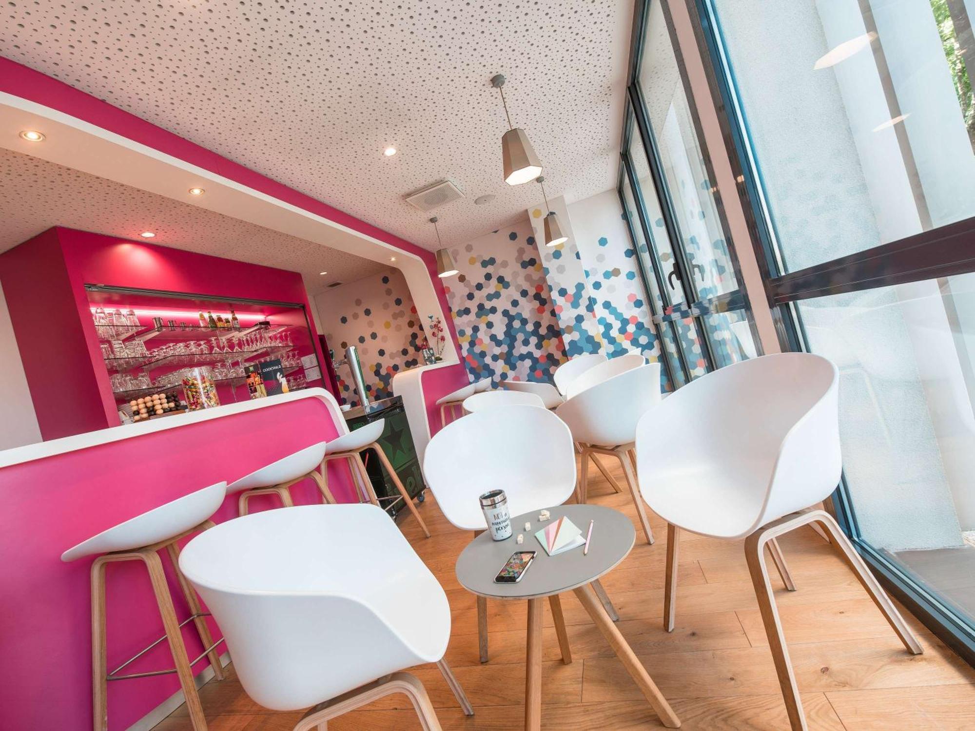 Ibis Styles Montelimar Centre Hotel Exterior photo